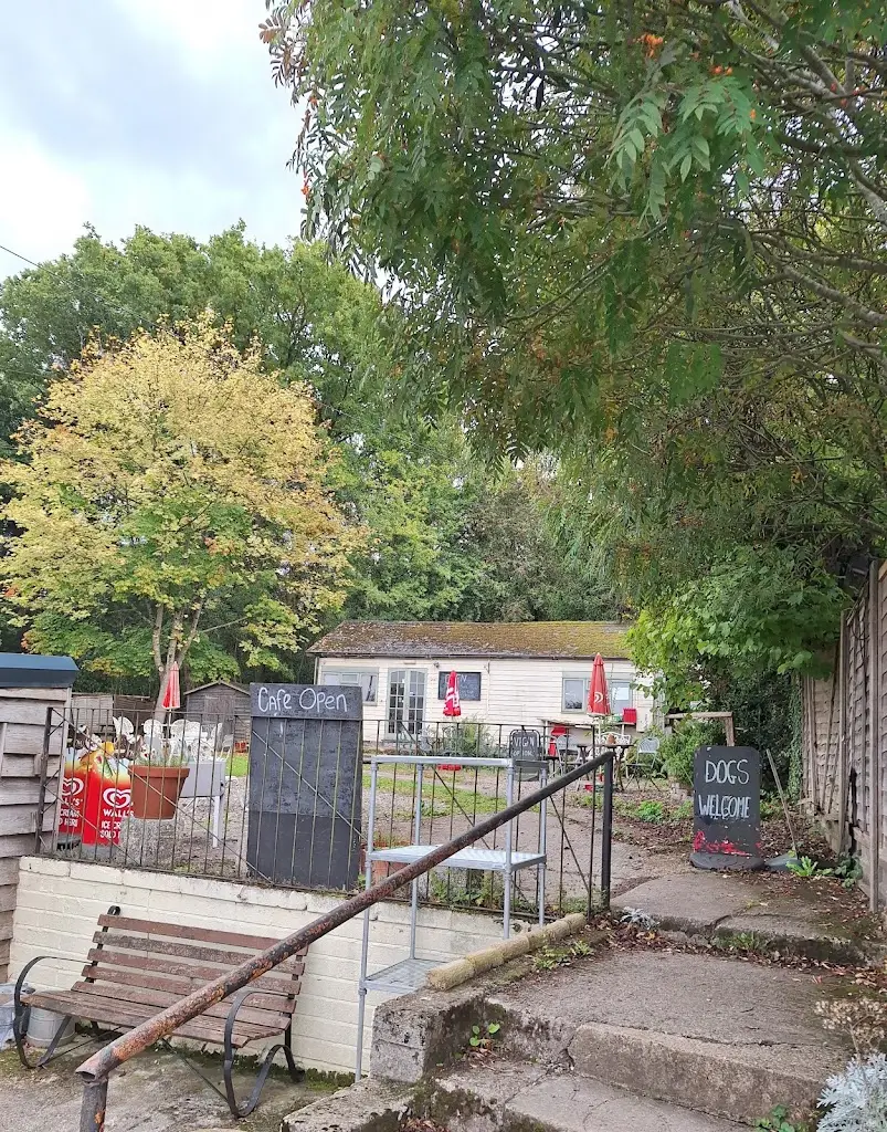 Lee_Bringsty Vintage Cafe_Bromyard_review