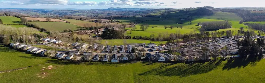 Saltmarshe Castle Park_Bromyard_slider_image_1