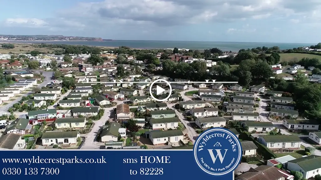 Saltmarshe Castle Park_Bromyard_slider_image_2