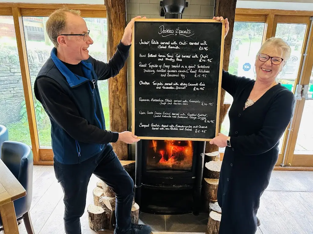 Menu_The Fisherman Arms at Docklow Pools_Bromyard_image_1