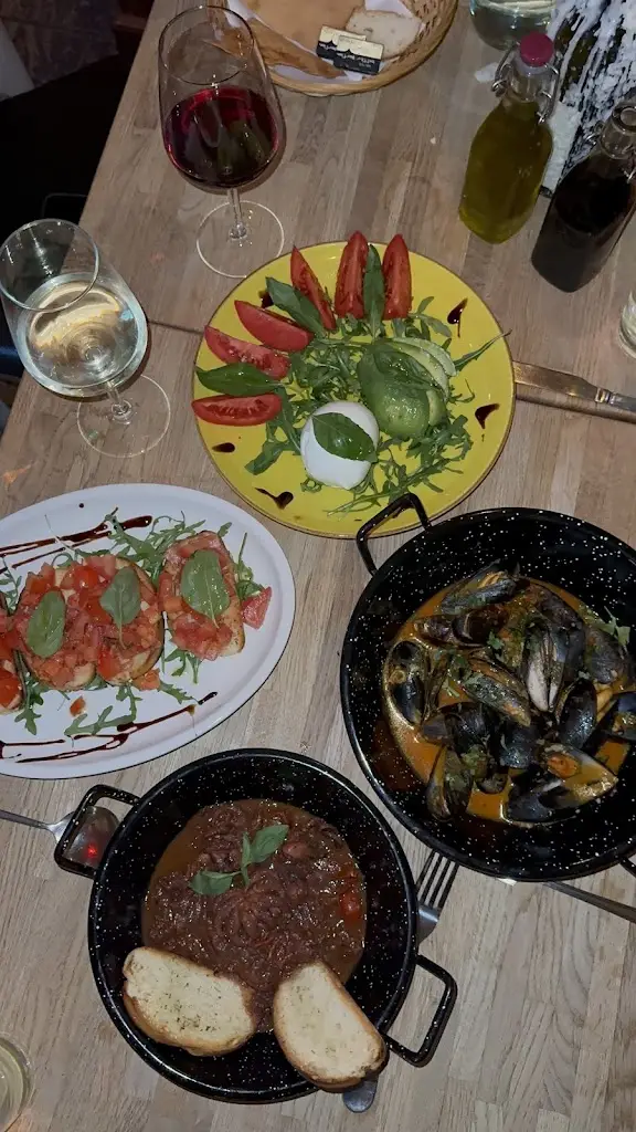 Georgia Hart_Il Bacio Buckhurst Hill_Buckhurst Hill_review