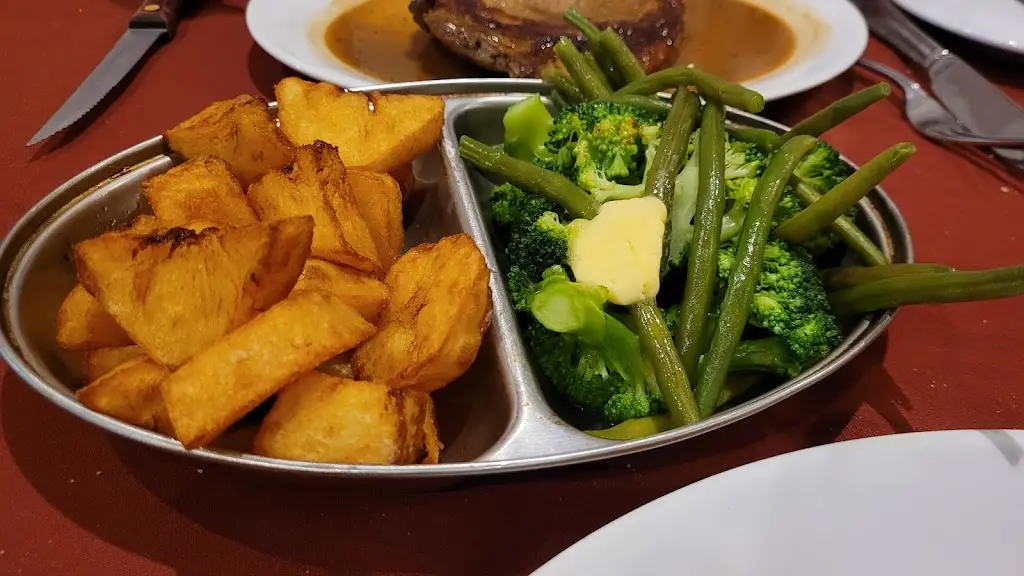 Menu_Leonardos_Buckhurst Hill_image_6