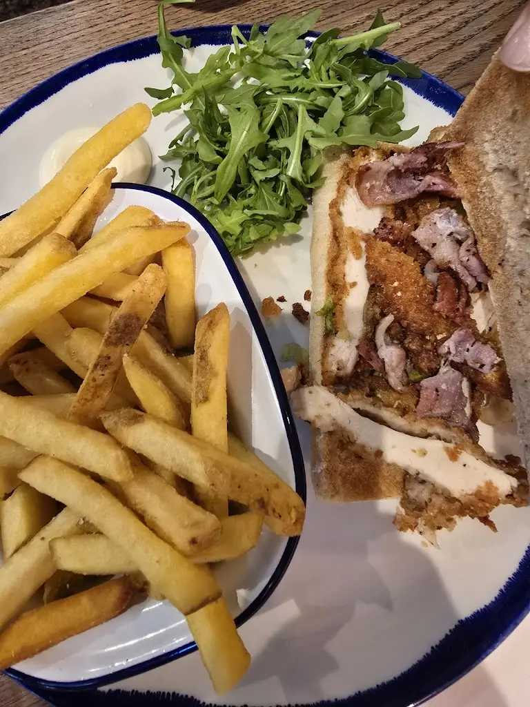 Satwinder Chaggar_Monkhams_Buckhurst Hill_review