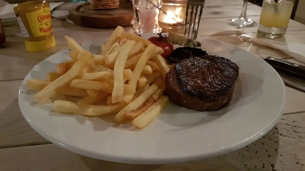 Menu_The Three Colts_Buckhurst Hill_image_6