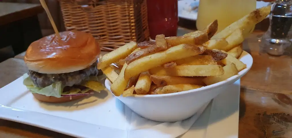 Menu_The Three Colts_Buckhurst Hill_image_7