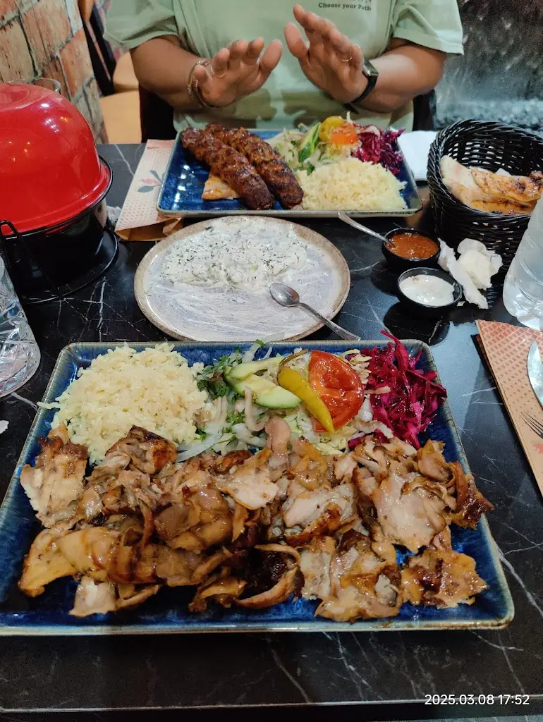 E X_aYaz Grill_Buckhurst Hill_review
