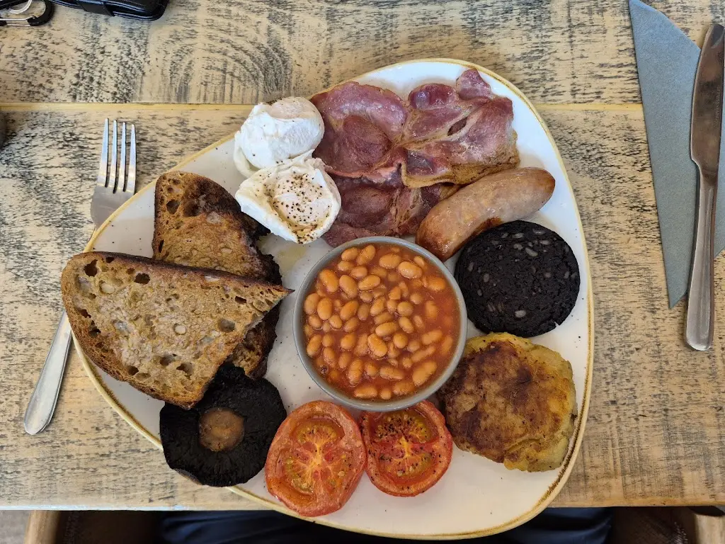 Martin Stone_Brook Kitchen_Budleigh Salterton_review