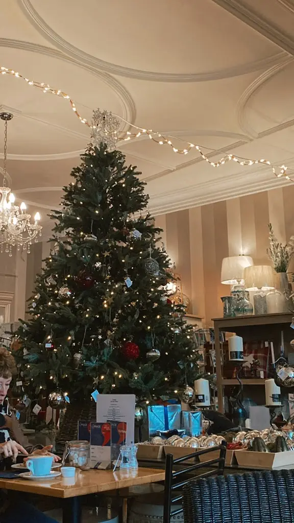 Crystal_L'image Cafe & Bazaar_Budleigh Salterton_review