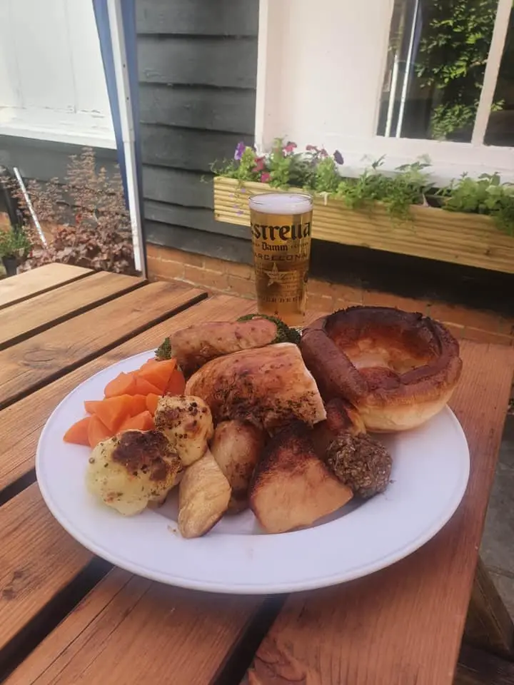 The Crook and Shears_Anna Valley_slider_image_2