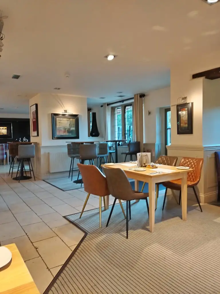 The Hopping Hare_Bugbrooke_slider_image_3