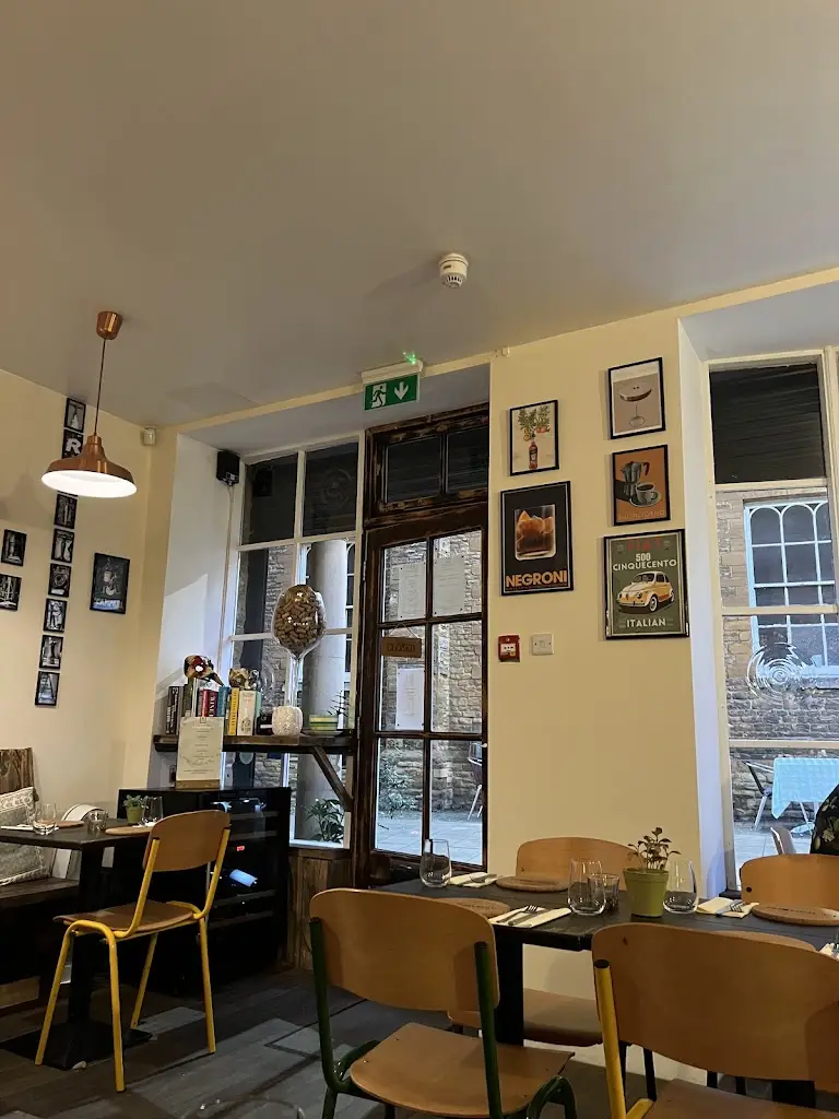 Jennifer Sierra Pendergrast_La Trattoria Italian Restaurant & Bar_Bugbrooke_review