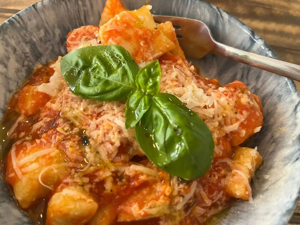 La Trattoria Italian Restaurant & Bar_Bugbrooke_slider_image_2