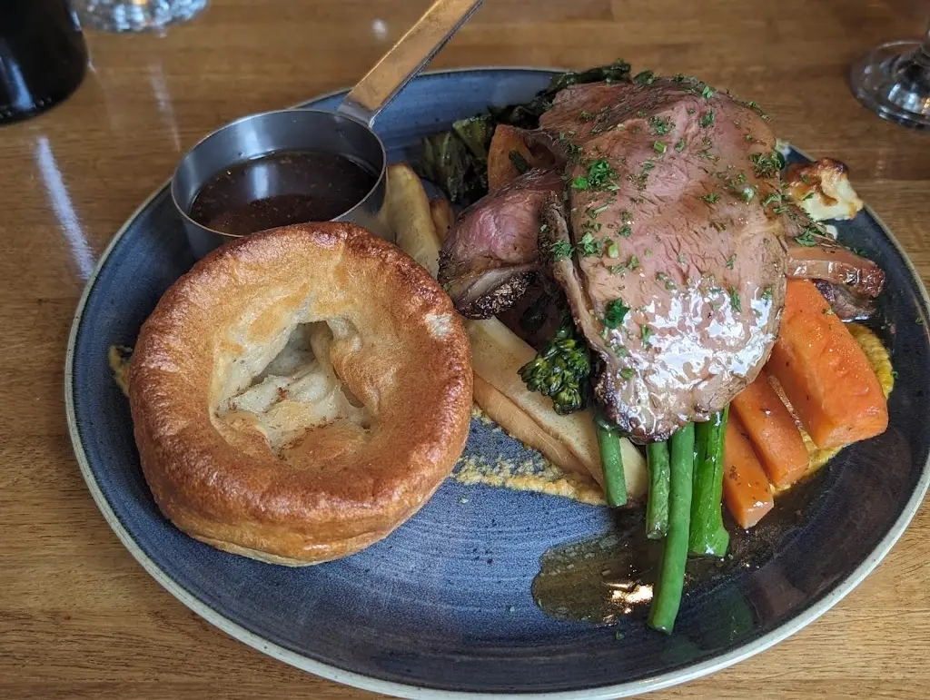 Menu_Heavens Kitchen Alton_Alton_image_6