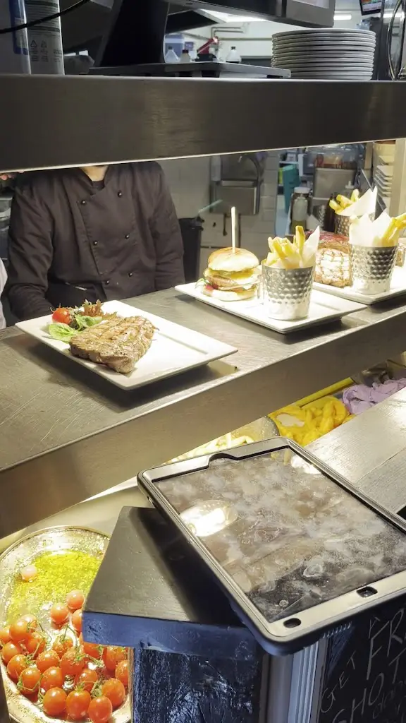 Heavens Kitchen Alton restaurant in Alton