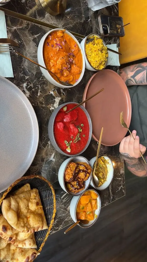 Brooke Scott_Sona Buntingford_Buntingford_review