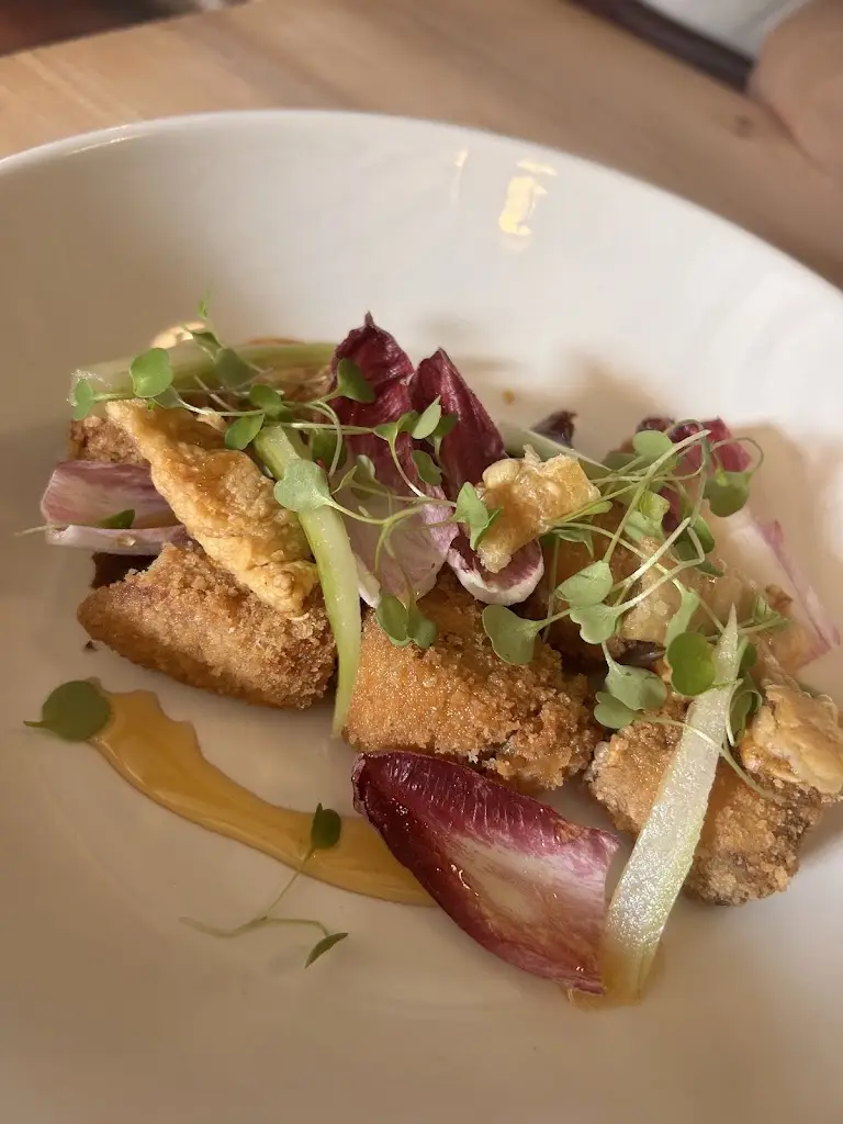 Avgi Pourgoura_The Sword Inn Hand_Buntingford_review