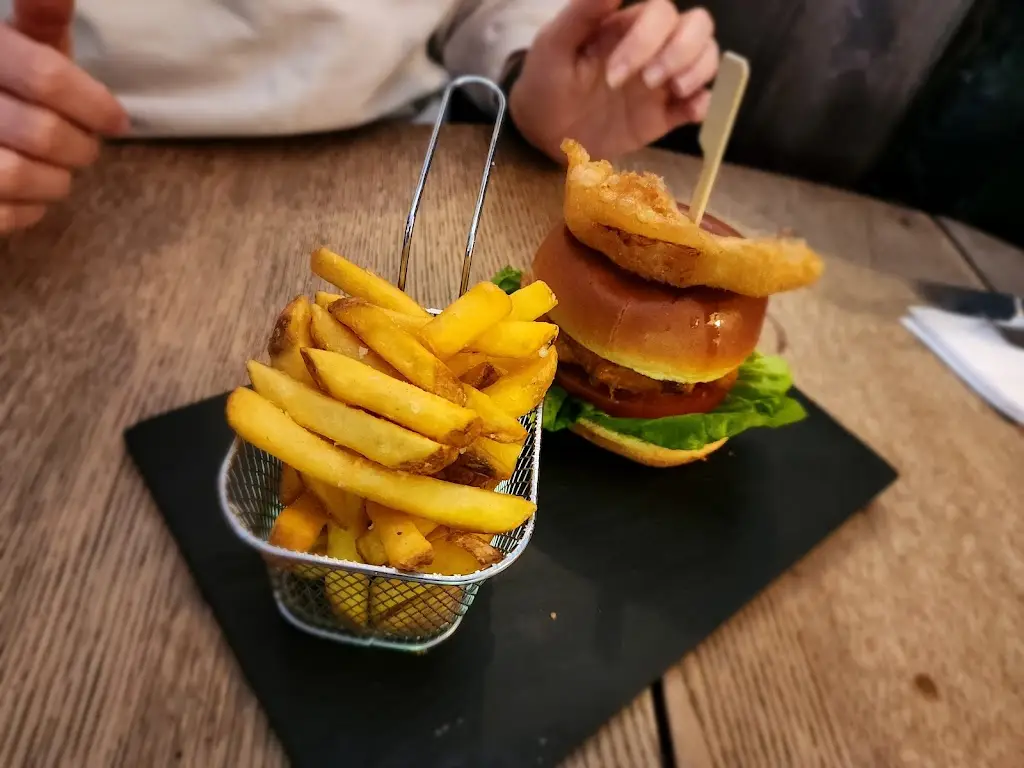 Menu_The Black Horse_Buntingford_image_8