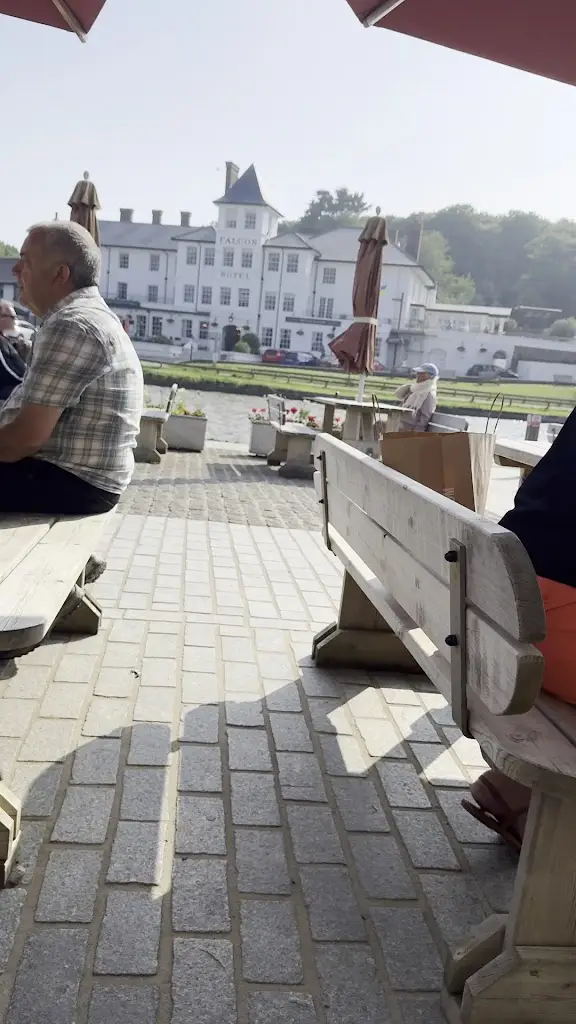 Olive Tree_Bude_slider_image_2