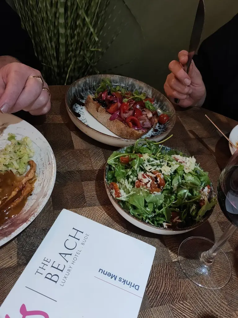 jo ziff_Elements Bude_Bude_recensione