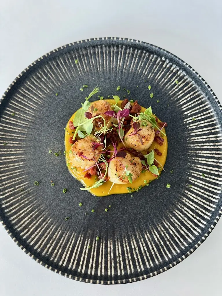 Elements Bude_Bude_slider_image_2