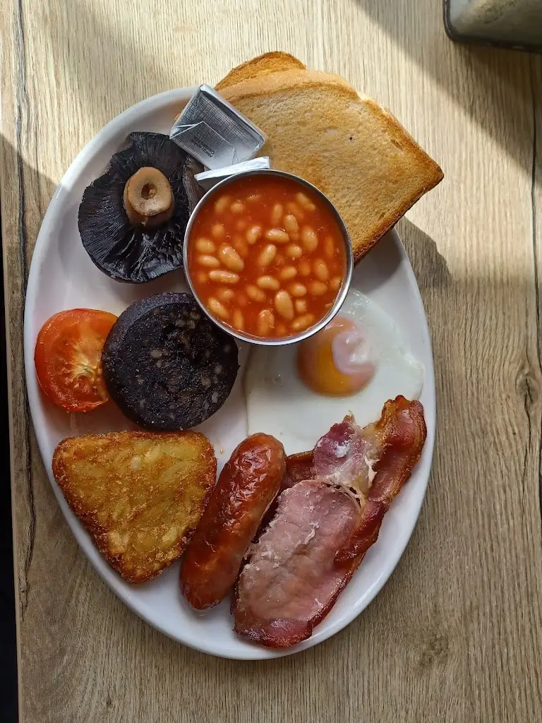 Menu_Rosies Kitchen And Starboard Wood Fired Bistro_Bude_image_5