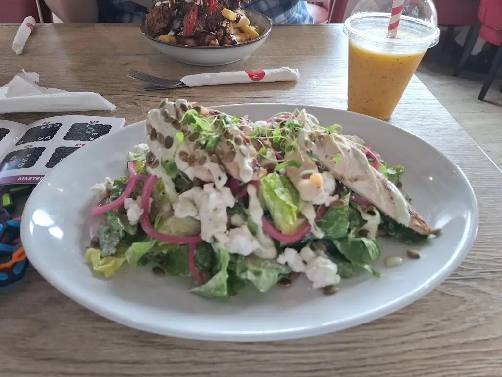 Basil Brush_Rosies Kitchen And Starboard Wood Fired Bistro_Bude_review