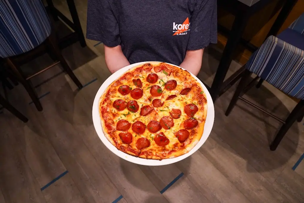 TJ's Bar and Kitchen restaurante en Bude