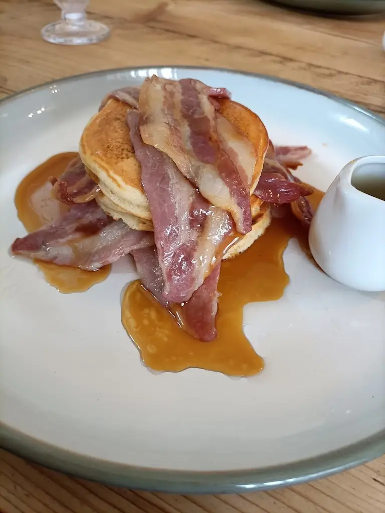 Menu_Buffy's_Bude_image_5