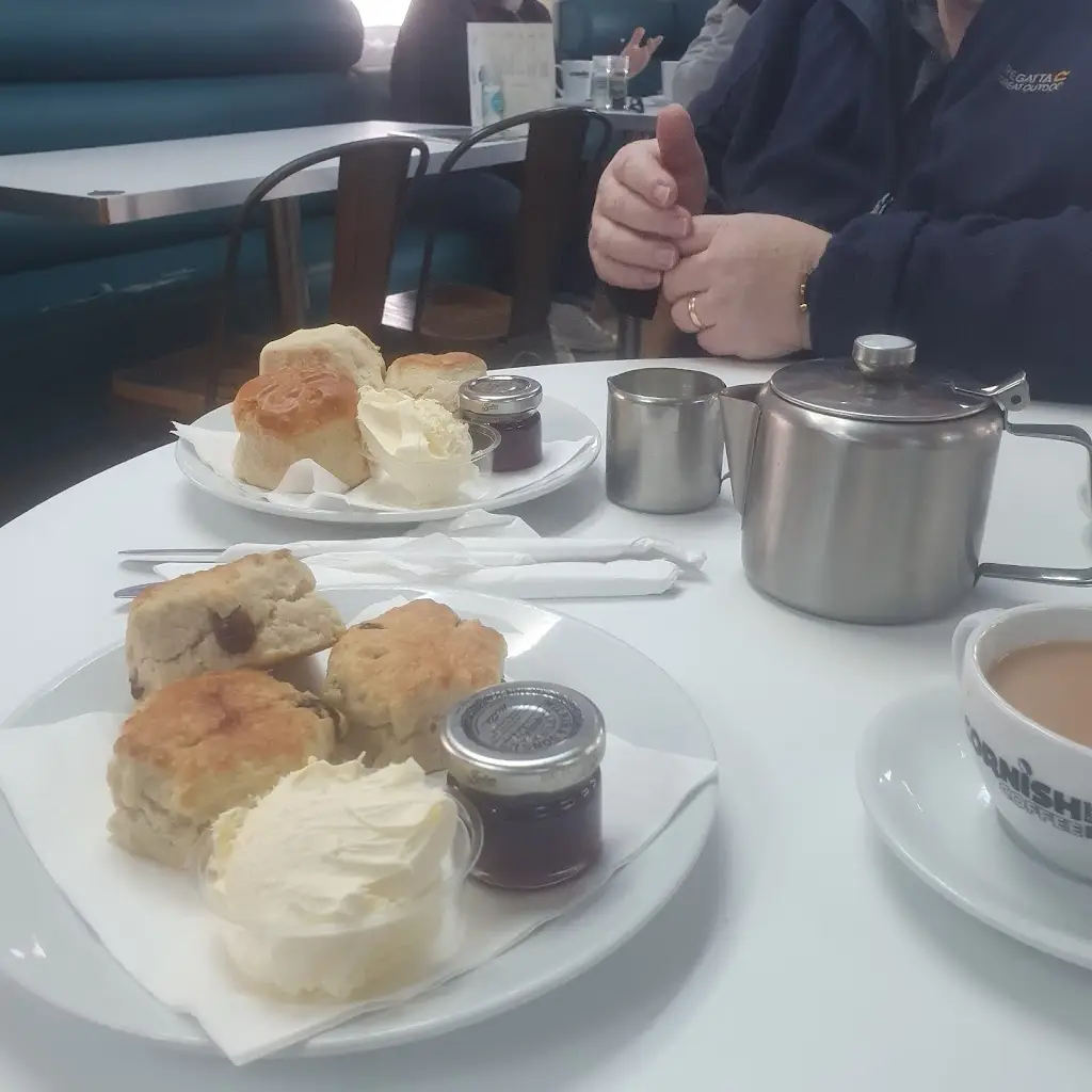 Menu_Crooklets Beach Cafe_Bude_imagen_8