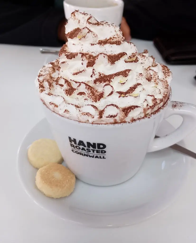 Crooklets Beach Cafe_Bude_slider_image_3