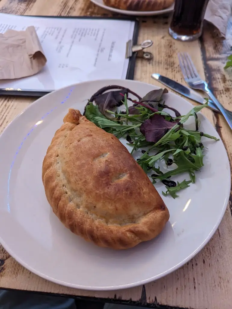Menu_The Cornish Pie Company_Bude_image_8