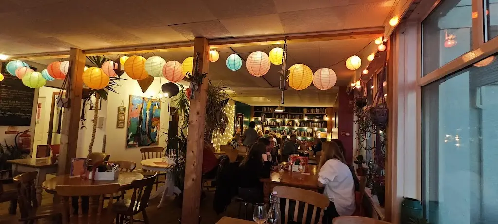 Beach House B&B & The Break Bar_Bude_slider_image_2