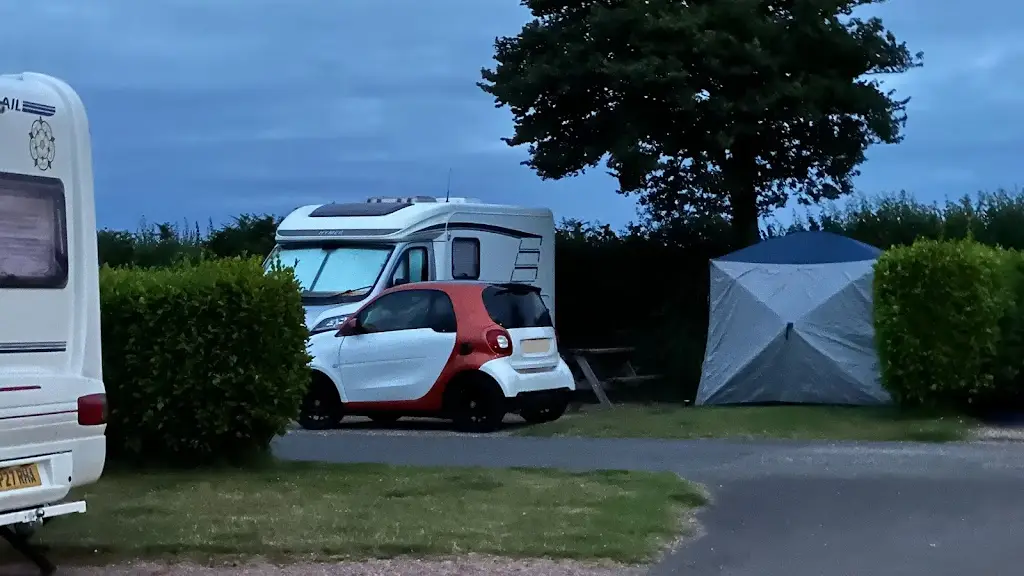 Christian Lewis_The Yard - Bar & Kitchen at Wooda_Bude_review