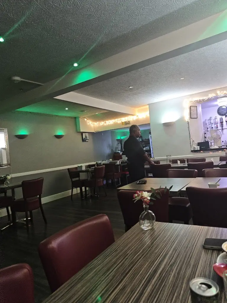 Bayleaf Fine Indian Cuisine_Bude_slider_image_3