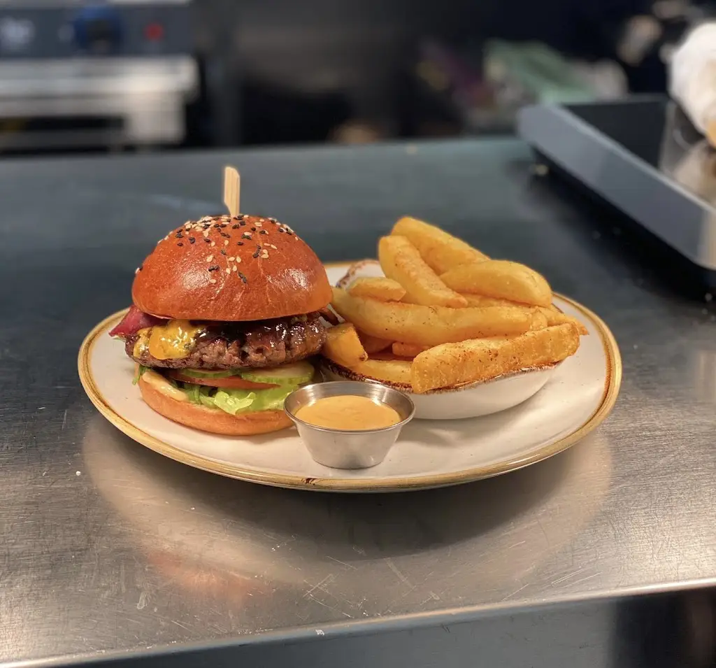 Menu_The White Hart_Alton_image_9