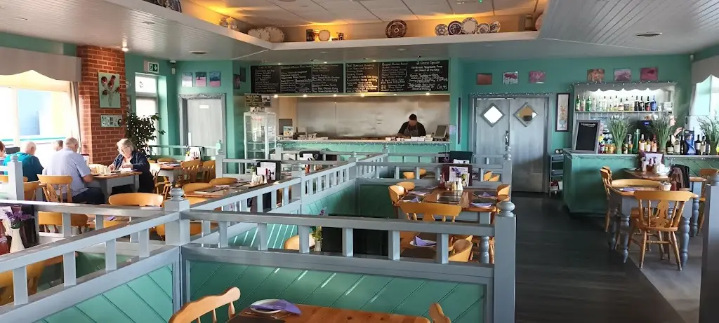 Poppy's Restaurant_Burgh le Marsh_slider_image_1