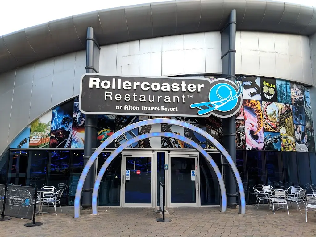 Rollercoaster Restaurant_Alton_slider_image_1