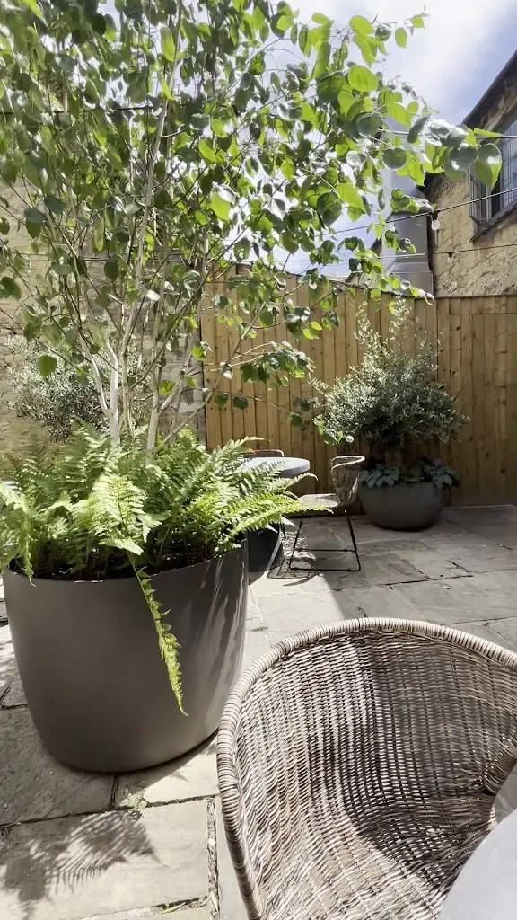 Highway Burford_Burford_slider_image_2