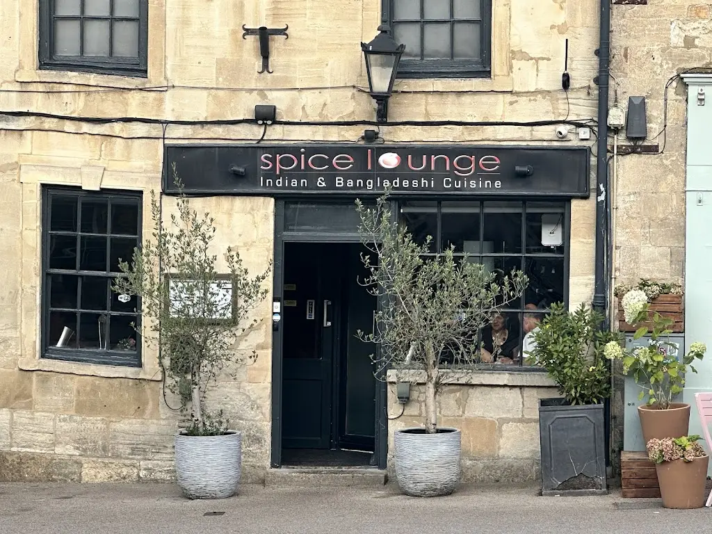 RUHON 420NY_Spice Lounge Burford_Burford_review