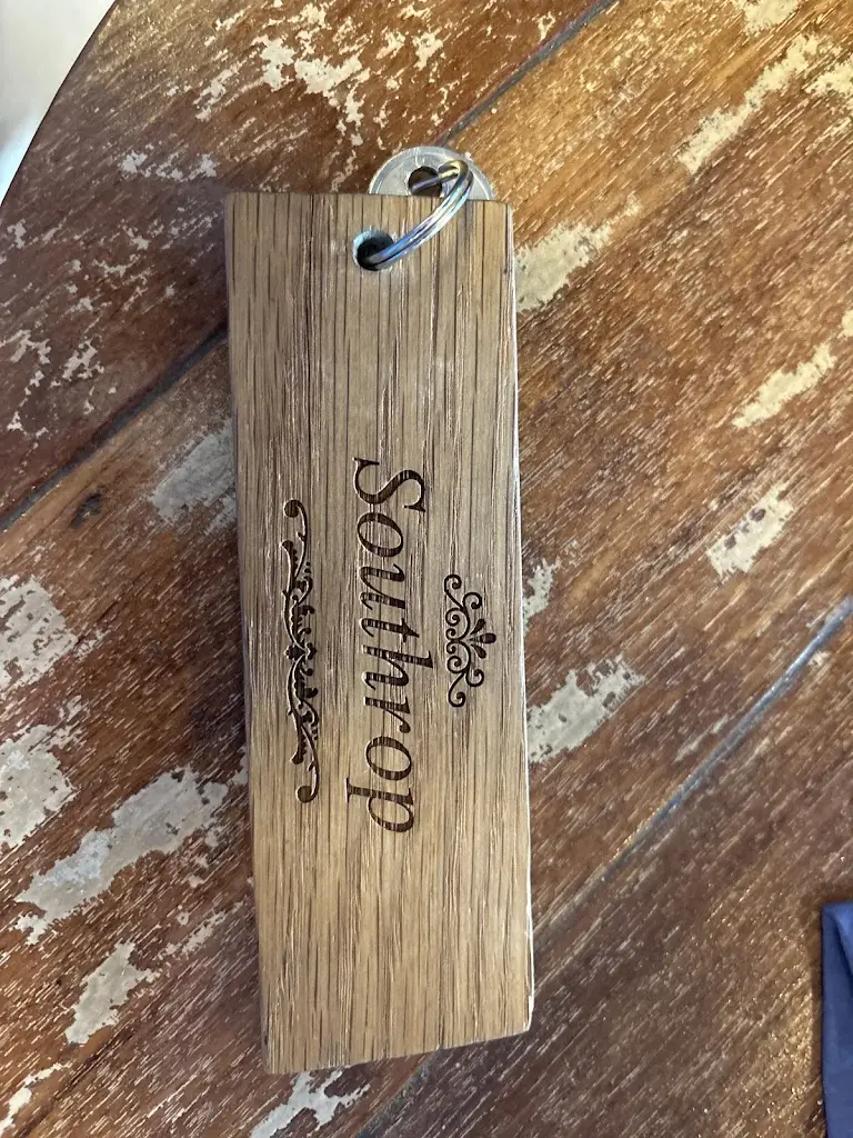 Graham Walden_Burford House_Burford_review