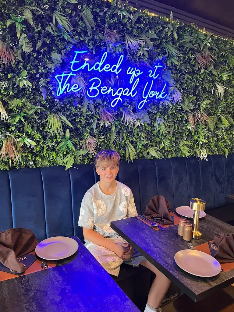 Jonny Bruce_The Bengal_Acomb_review