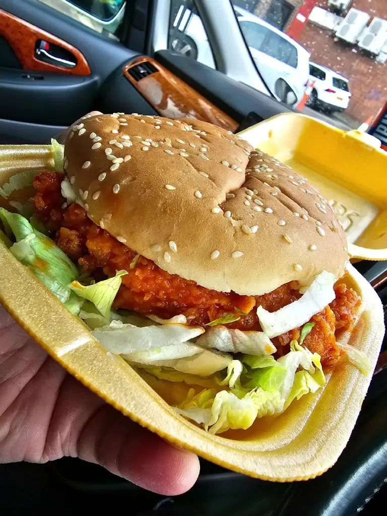 Miami Crispy Burnage - Manchester_Burnage_slider_image_2