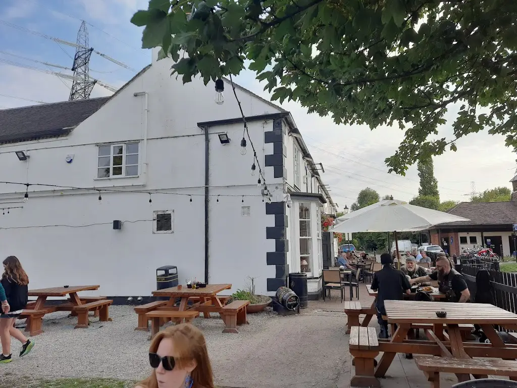 Mark Bentley_The Greyhound Inn_Bulkington_review
