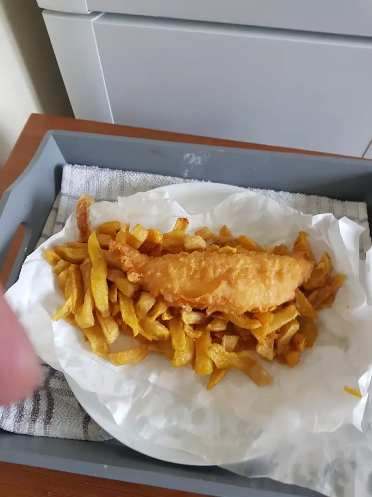 Menu_The Village Chippy_Bulkington_image_1