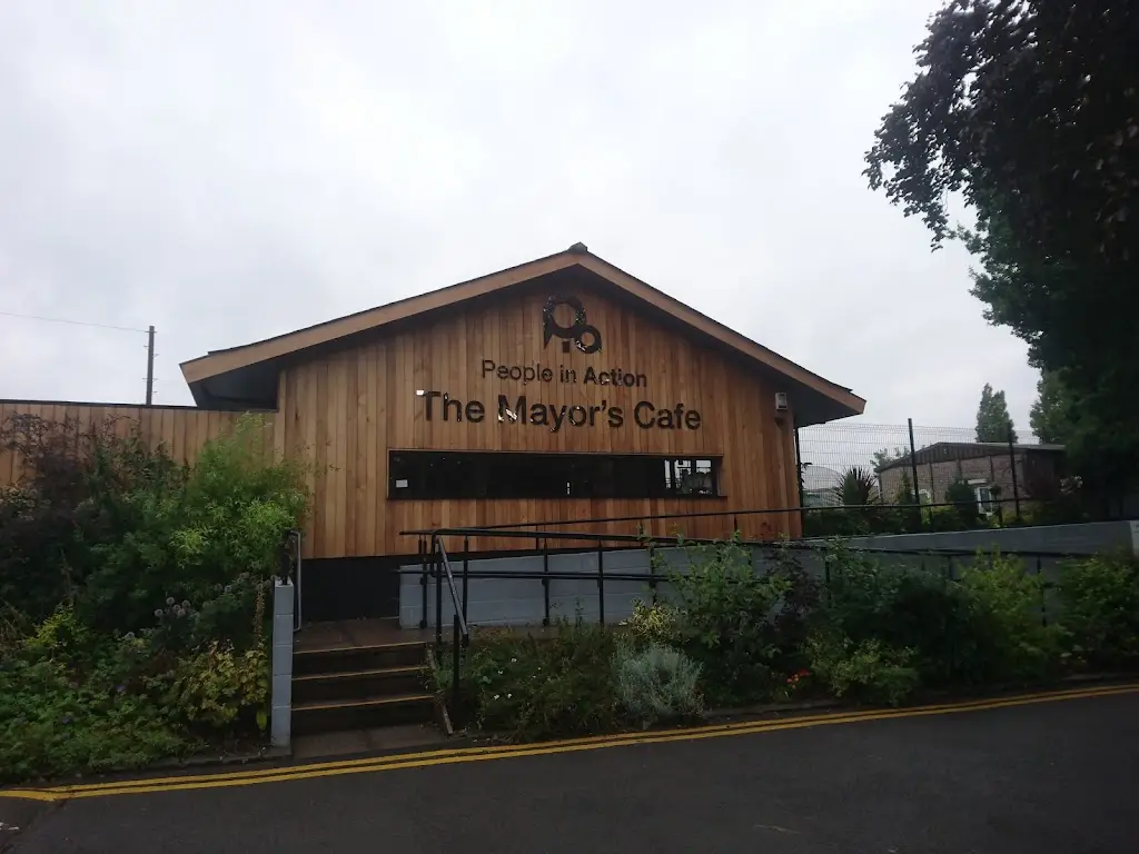 The Mayor's Cafe restaurant in Bulkington