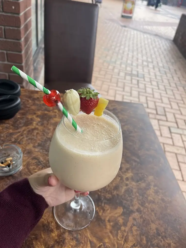 aysha bhatti_Cafe Lamees_Bulkington_review