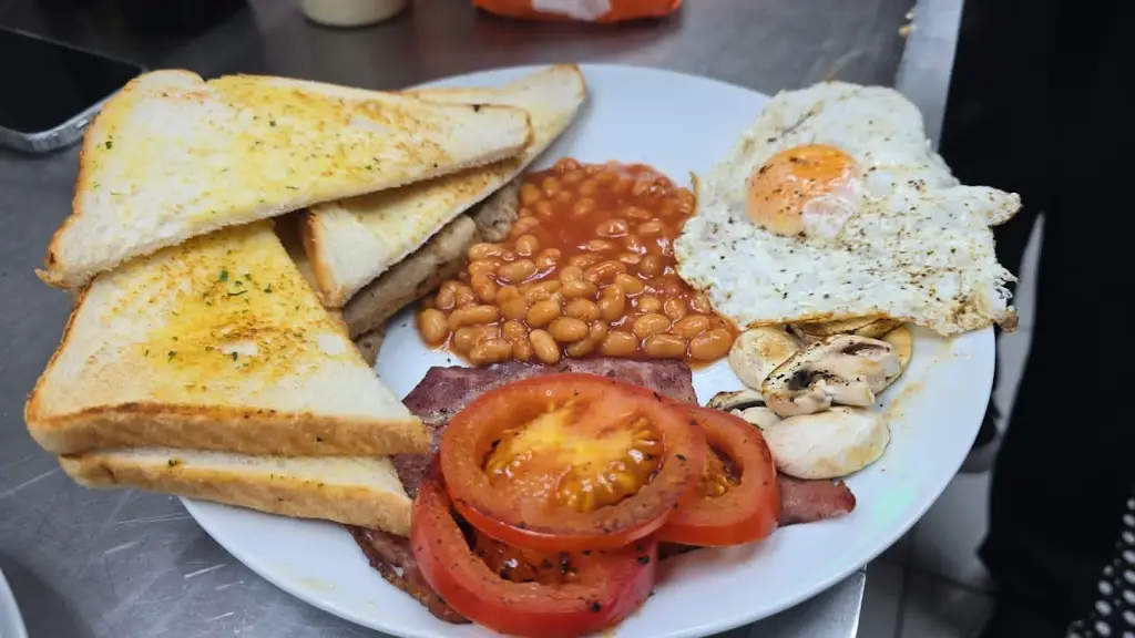 Cafe Lamees_Bulkington_slider_image_3