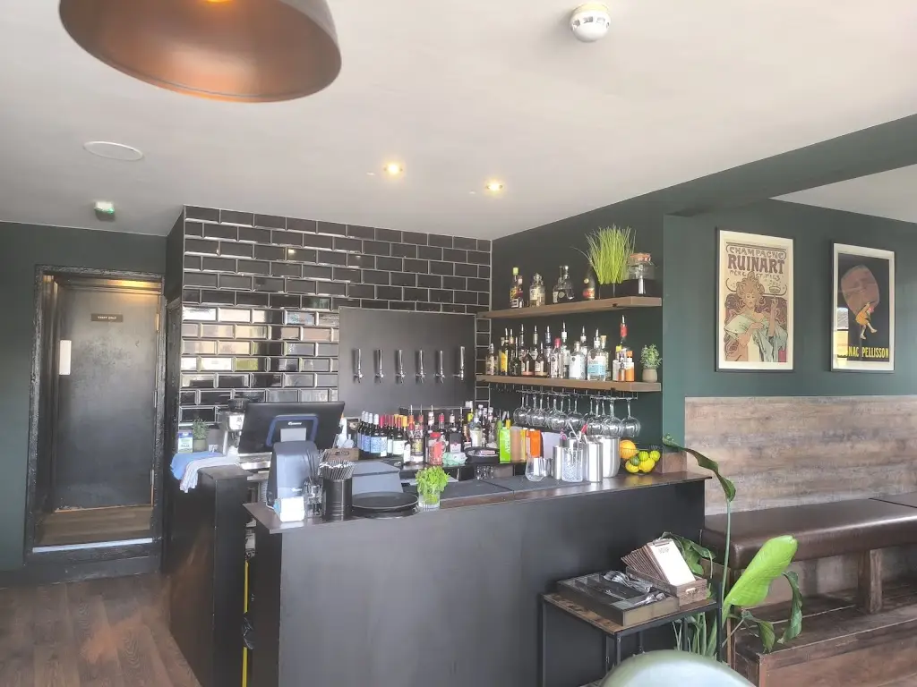 Boeuf restaurant in Burham