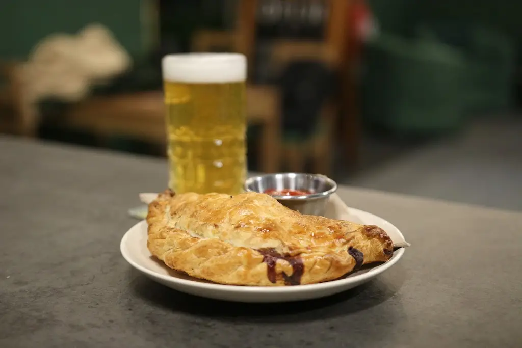 Moot Brew Co Brewery & Taproom_Burham_slider_image_2