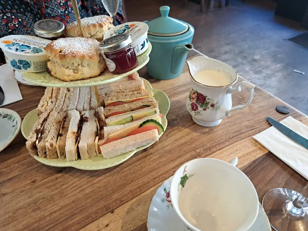 Menu_The Quills Restaurant_Burham_immagine_7